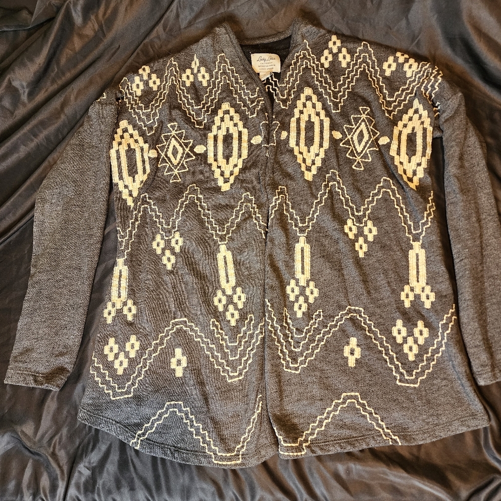Lucky Lutos women's